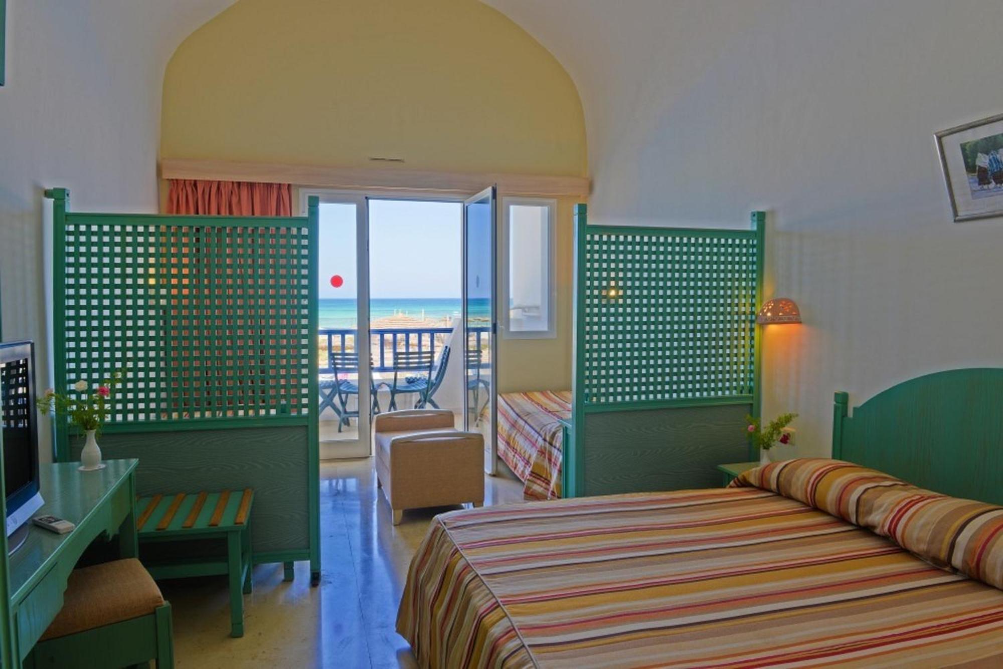 Hotel Meninx Djerba Triffa Exterior photo